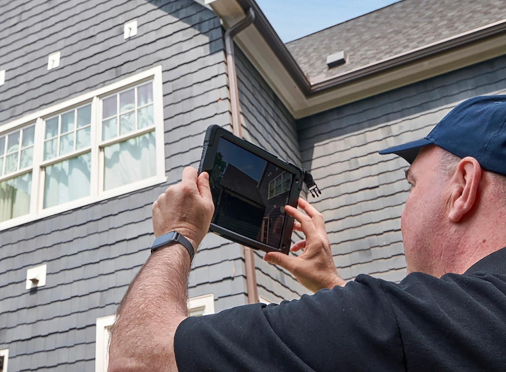 Reporte técnico con evidencia fotográfica